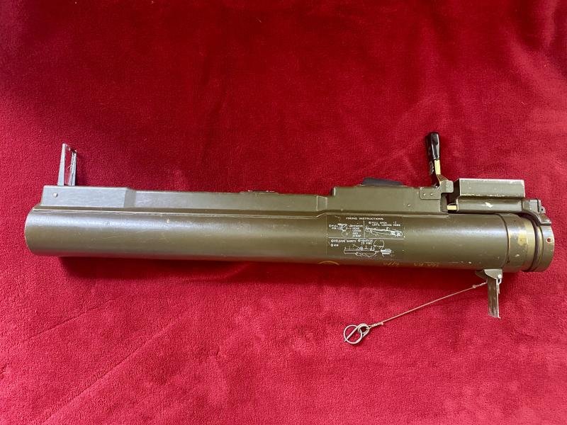 British LAW (Light Anti-Tank Weapon) 66mm Heat L1A2B1 Rocket Launcher dated 1976 — image 3