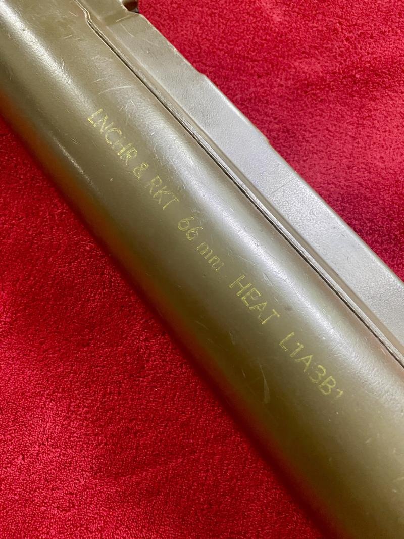 British LAW (Light Anti-Tank Weapon) 66mm Heat L1A2B1 Rocket Launcher dated 1976 — image 9