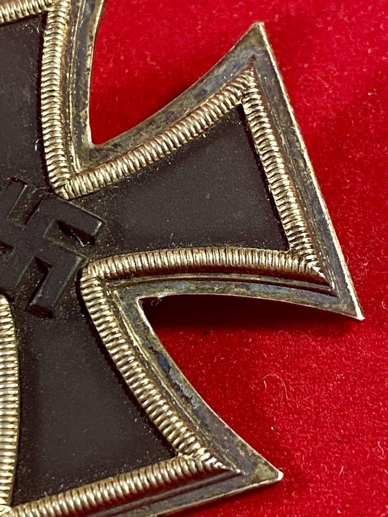 Fine Original German WW2 1939 Iron Cross 1st Class by '65' Klein & Quenzer with Green Award Case — image 10