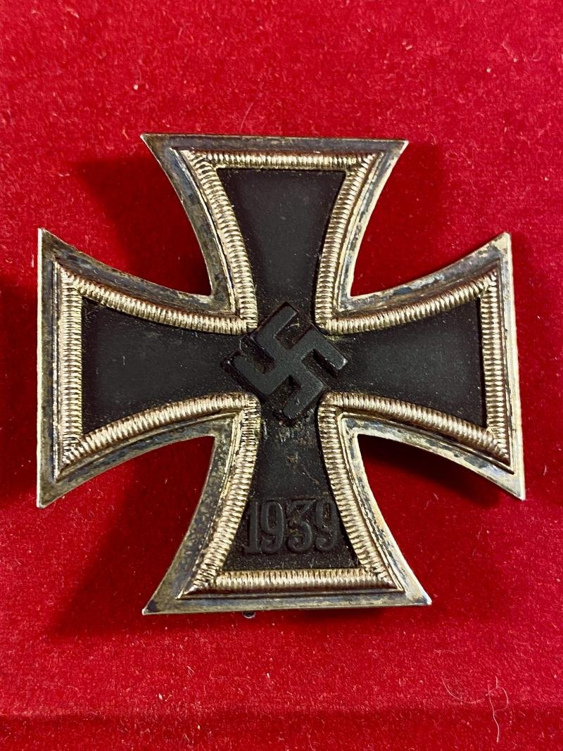 Fine Original German WW2 1939 Iron Cross 1st Class by '65' Klein & Quenzer with Green Award Case — image 7