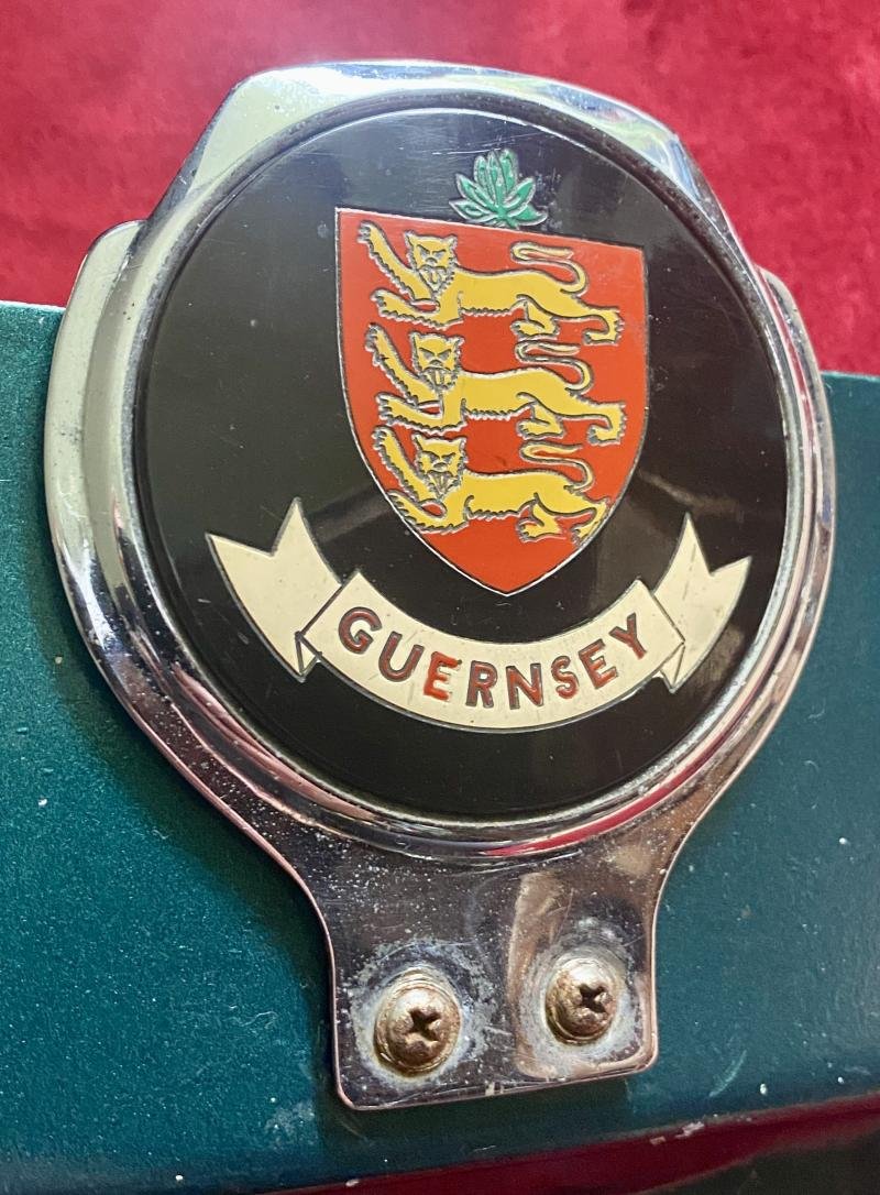 Set of Three Vintage Car Badges Relating to Guernsey - Mounted on Custom-made Metal Bracket — image 6