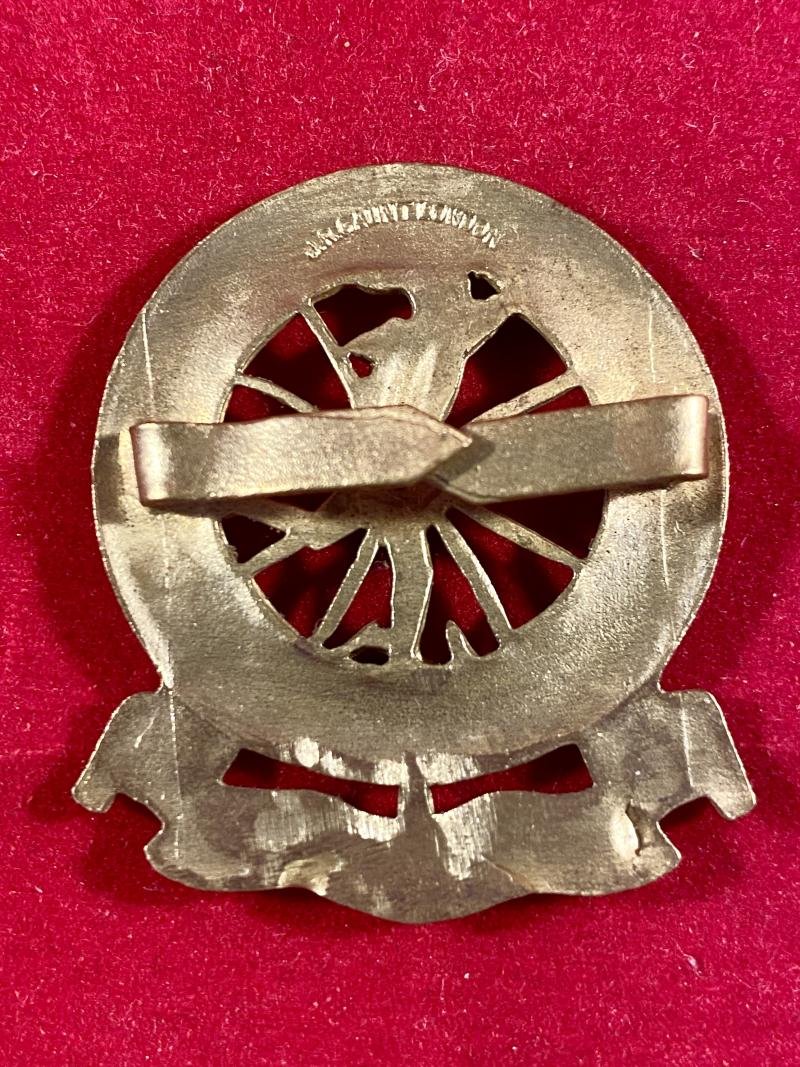 Fine Original WW1 Period Brass National Motor Volunteers Cap Badge — image 4