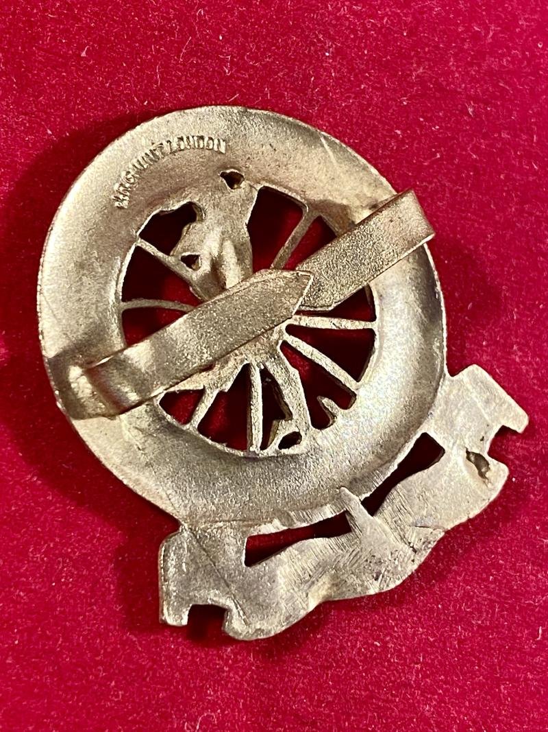 Fine Original WW1 Period Brass National Motor Volunteers Cap Badge — image 5