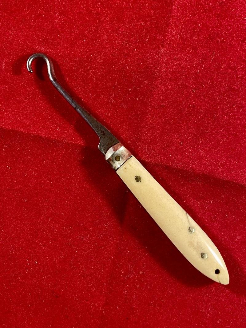 Antique Bone Handled Folding Button Hook c1890 — image 2