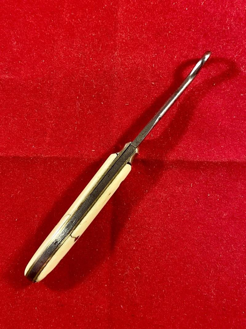 Antique Bone Handled Folding Button Hook c1890 — image 3