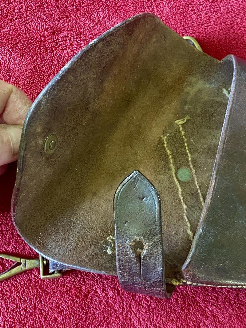 Original WW1 British Officers Private Purchase Leather Revolver Holster with Belt Loop and Swing Hook Fittings – Colt New Service Mk I Revolver — image 6