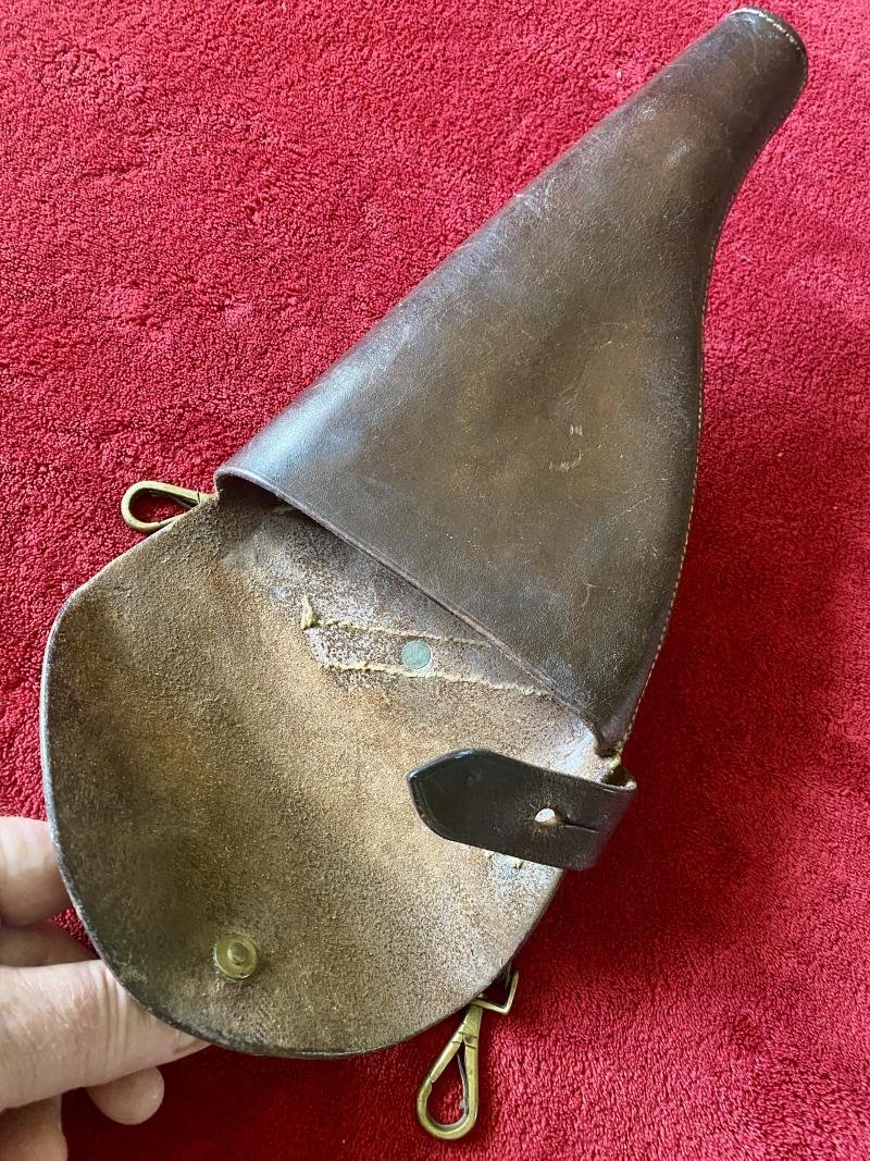 Original WW1 British Officers Private Purchase Leather Revolver Holster with Belt Loop and Swing Hook Fittings – Colt New Service Mk I Revolver — image 7