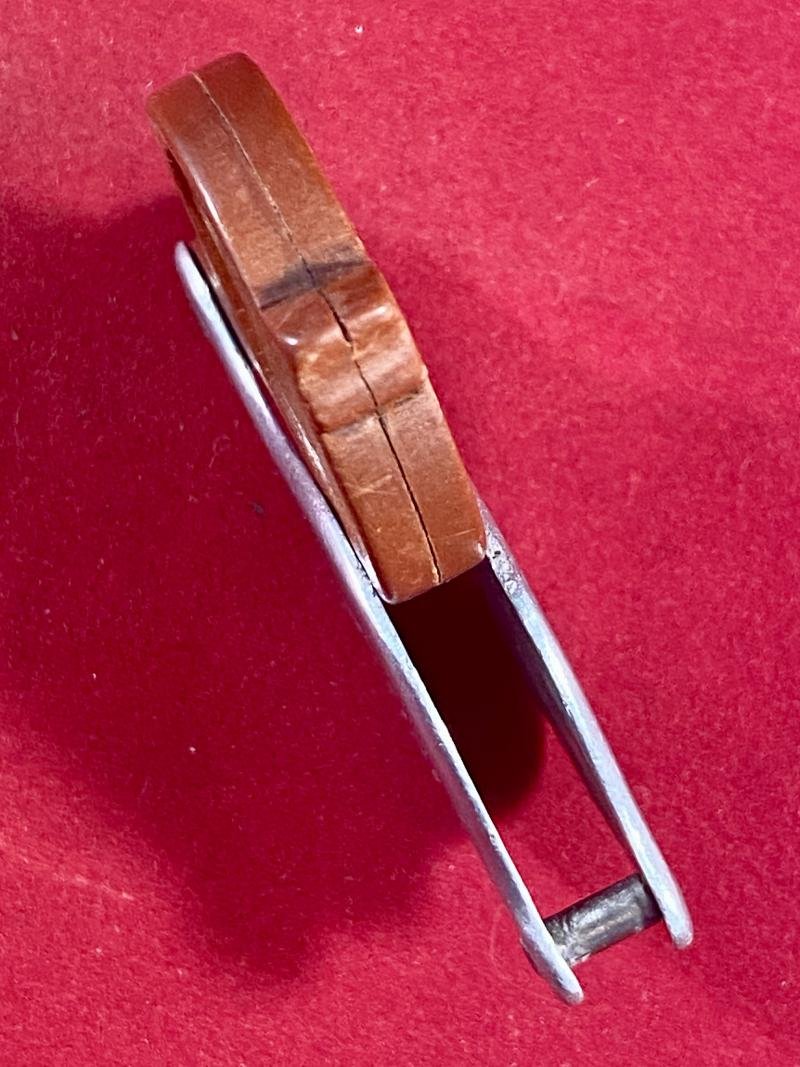 WW2 Trench Art Folding Pocket Compass made from Bakelite and Aluminium with Initials JWM — image 10