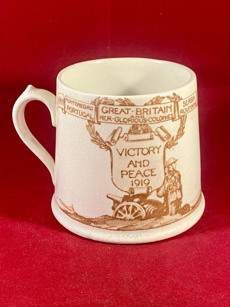 WW1 1919 Victory & Peace Commemorative China Mug by Royal Doulton — image 3