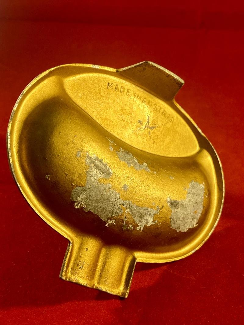 Amusing Vintage Cold Painted Austrian Bobble Head Figure Ashtray — image 10