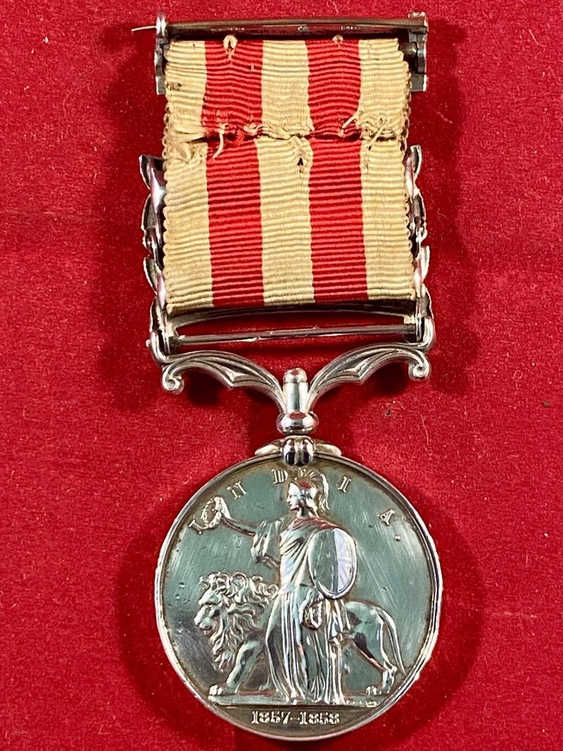 Indian Mutiny Medal 1857-59 with 2 Clasps - RELIEF OF LUCKNOW & LUCKNOW and Silver Mounting Buckle - Awarded to Lieutenant John Hunter - 78th Highlanders — image 6
