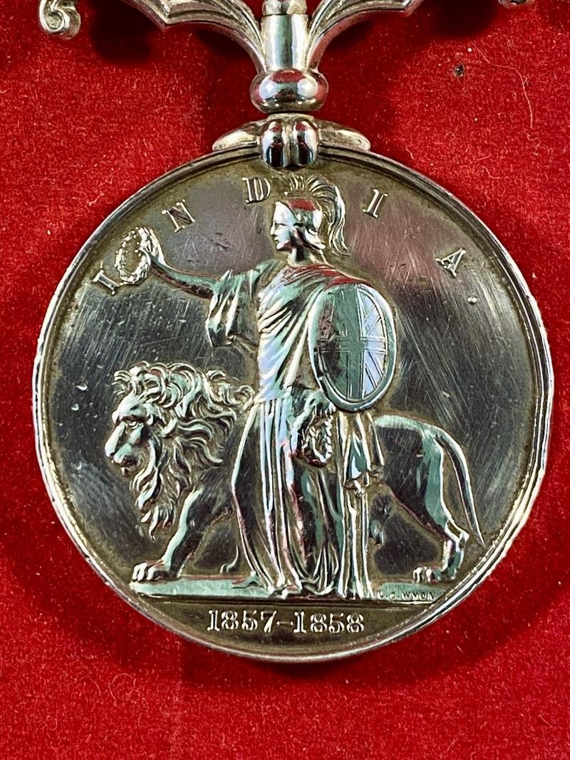 Indian Mutiny Medal 1857-59 with 2 Clasps - RELIEF OF LUCKNOW & LUCKNOW and Silver Mounting Buckle - Awarded to Lieutenant John Hunter - 78th Highlanders — image 7