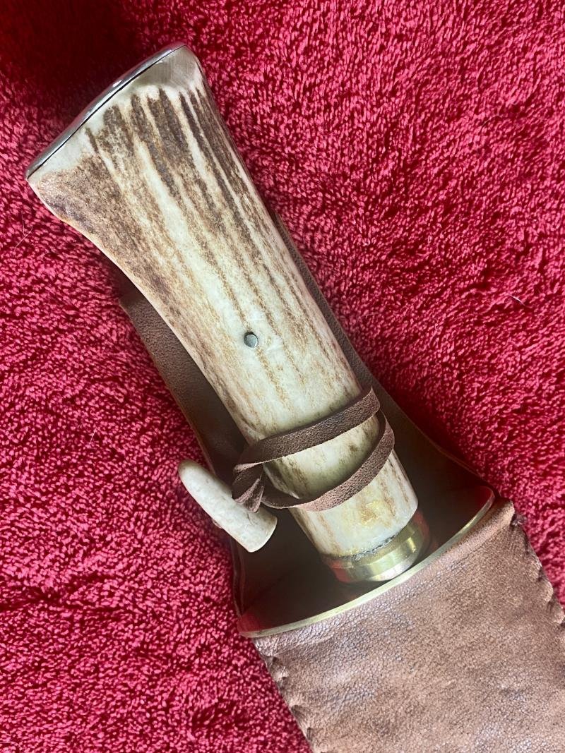 Handmade Vintage Bowie Knife with Impressive 9.5' Polished Steel Blade – Stag Antler Handle and Suede Sheath — image 10