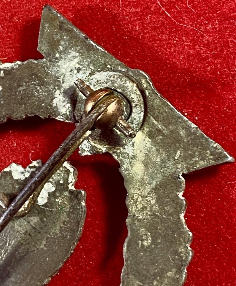 WW2 German Kriegsmarine Minesweeper Badge — image 10