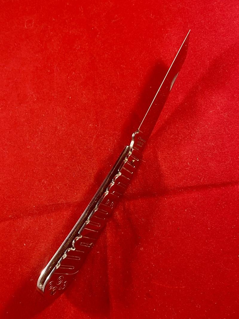 Rare Joseph Rodgers Special Edition 2000 Millennium Collectors Lambsfoot Folding Knife - Mint in Box — image 9