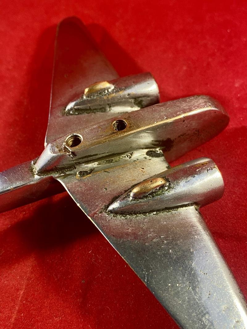 Impressive WW2 Trench Art Chrome Plated Brass Model of an RAF Handley Page HP52 Hampden — image 4