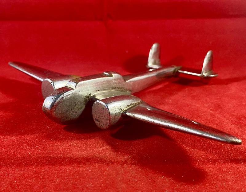 Impressive WW2 Trench Art Chrome Plated Brass Model of an RAF Handley Page HP52 Hampden — image 6