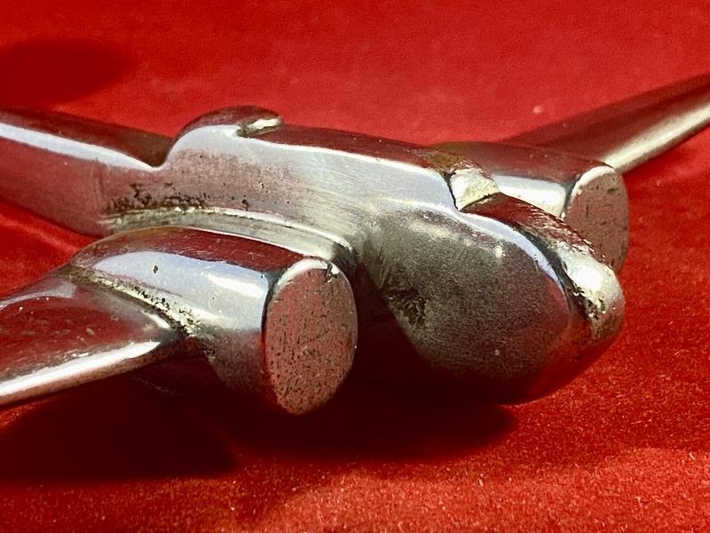 Impressive WW2 Trench Art Chrome Plated Brass Model of an RAF Handley Page HP52 Hampden — image 8