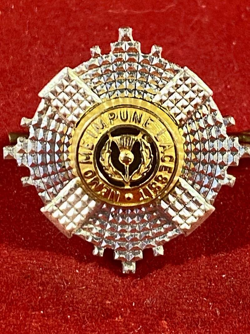 Sterling Silver British Army Officer's Scot's Guards Small Pattern Cap Badge — image 2