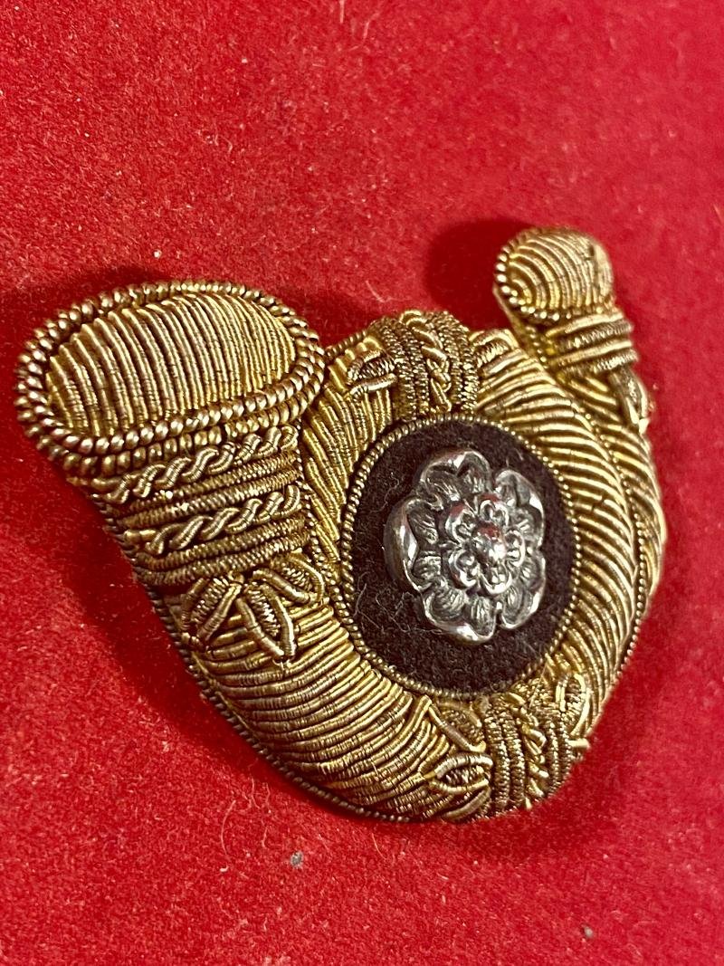 Rare Pair of Victorian King's Own Yorkshire light Infantry K.O.Y.L.I. Padded Bullion Wire Collar Badges — image 5