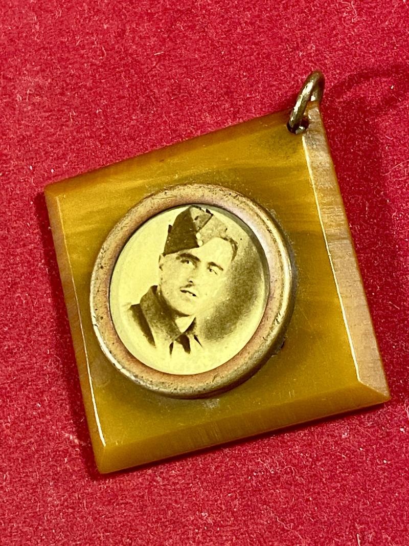 WW2 Butterscotch Bakelite Sweetheart Pendant set with a Photo of a Soldier — image 2