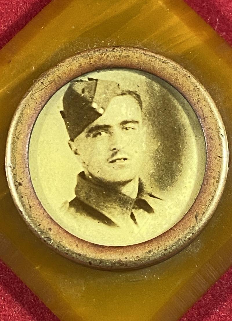 WW2 Butterscotch Bakelite Sweetheart Pendant set with a Photo of a Soldier — image 5