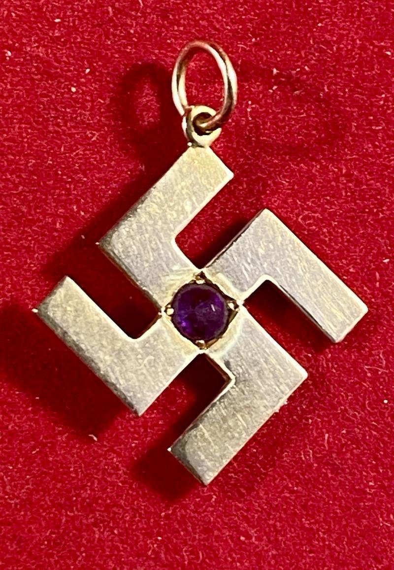 Rare Antique Victorian or Edwardian 15ct Gold Swastika Pendant set with an Amethyst Stone — image 2