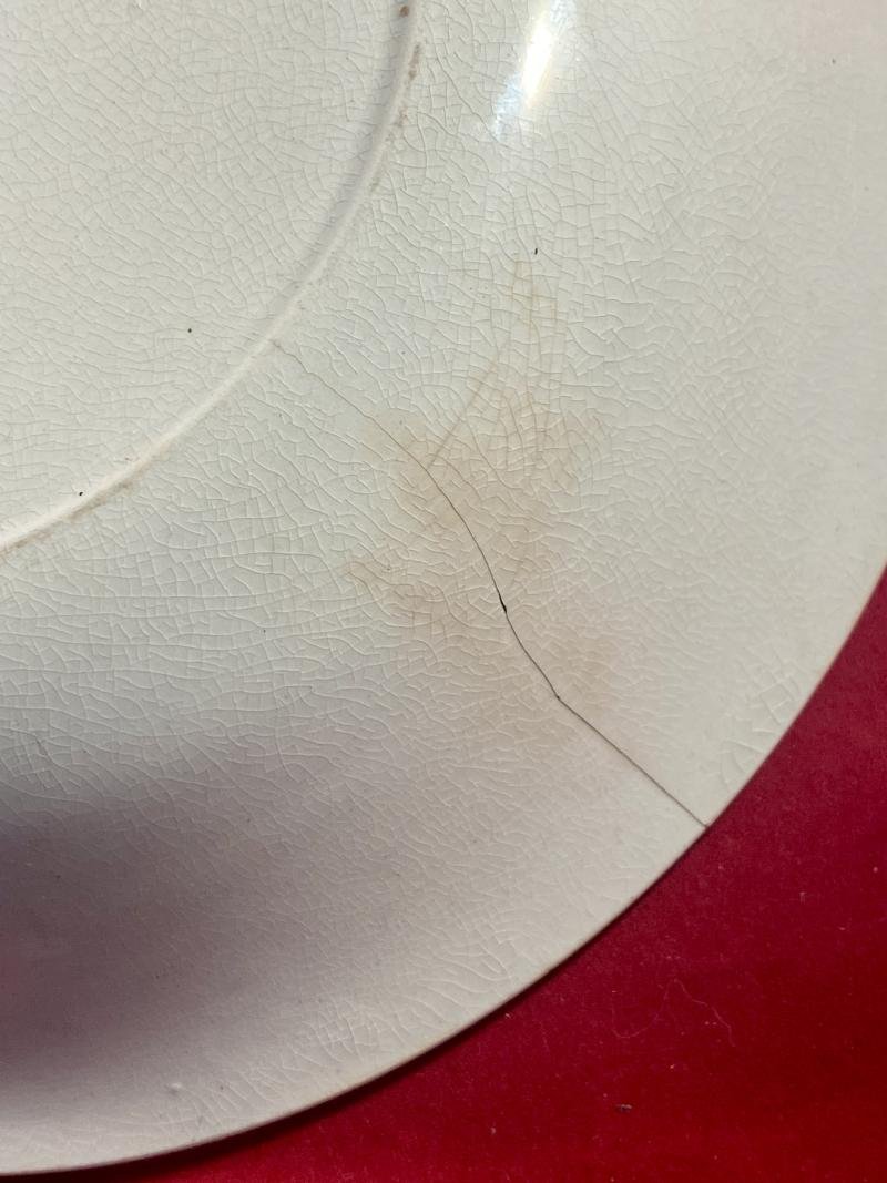 Large WW1 Bruce Bairnsfather 9' Commemorative Dish Depicting a Juggling Grenades Cartoon and the words 'KEEPING HIS HAND IN?' — image 9