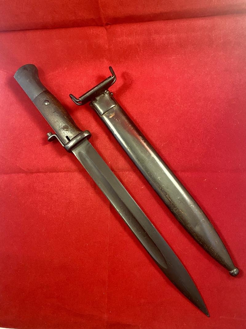Scarce Norwegian M1957/SLG Bayonet and Scabbard made from 1935 WW2 German K-98 III Bayonet and 1942 Scabbard — image 2