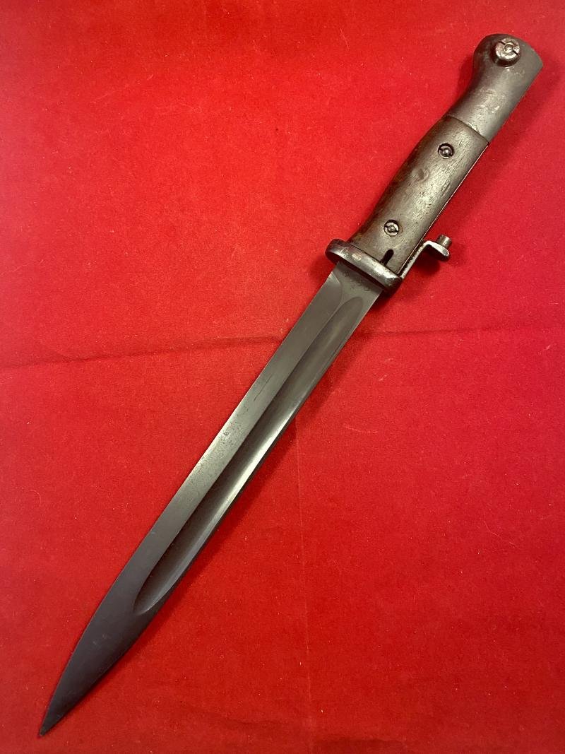 Scarce Norwegian M1957/SLG Bayonet and Scabbard made from 1935 WW2 German K-98 III Bayonet and 1942 Scabbard — image 3