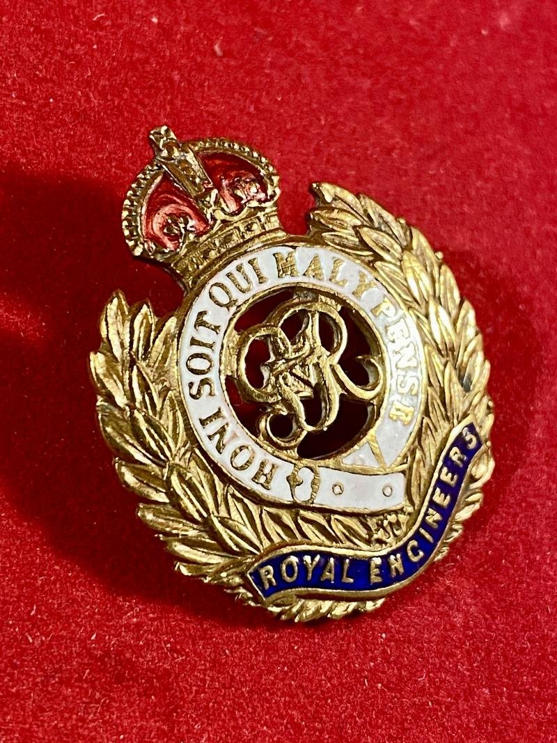 WW1 GVR Royal Engineers Brass and Enamel Regimental Crest Sweetheart Brooch — image 2