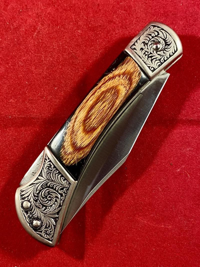 Mint Ornate Vintage Folding Lock Knife by Herbertz Messer with Lined Wooden Box — image 10