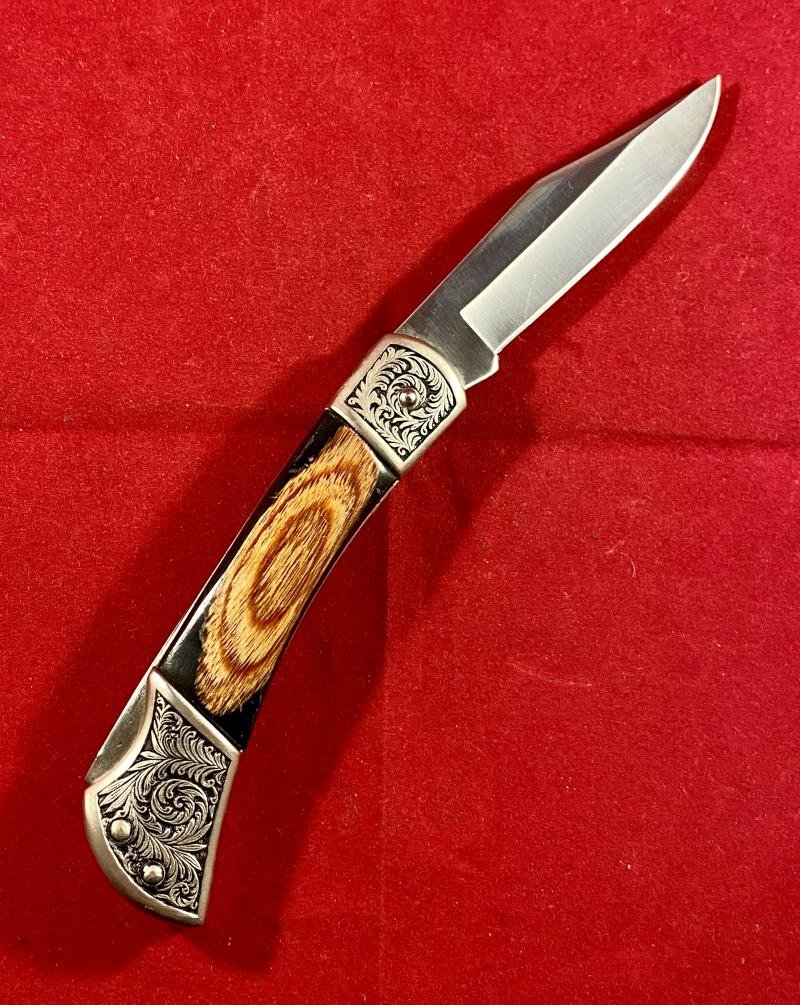 Mint Ornate Vintage Folding Lock Knife by Herbertz Messer with Lined Wooden Box — image 4