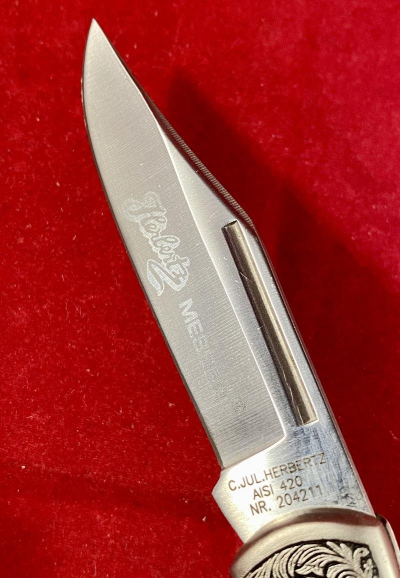 Mint Ornate Vintage Folding Lock Knife by Herbertz Messer with Lined Wooden Box — image 5