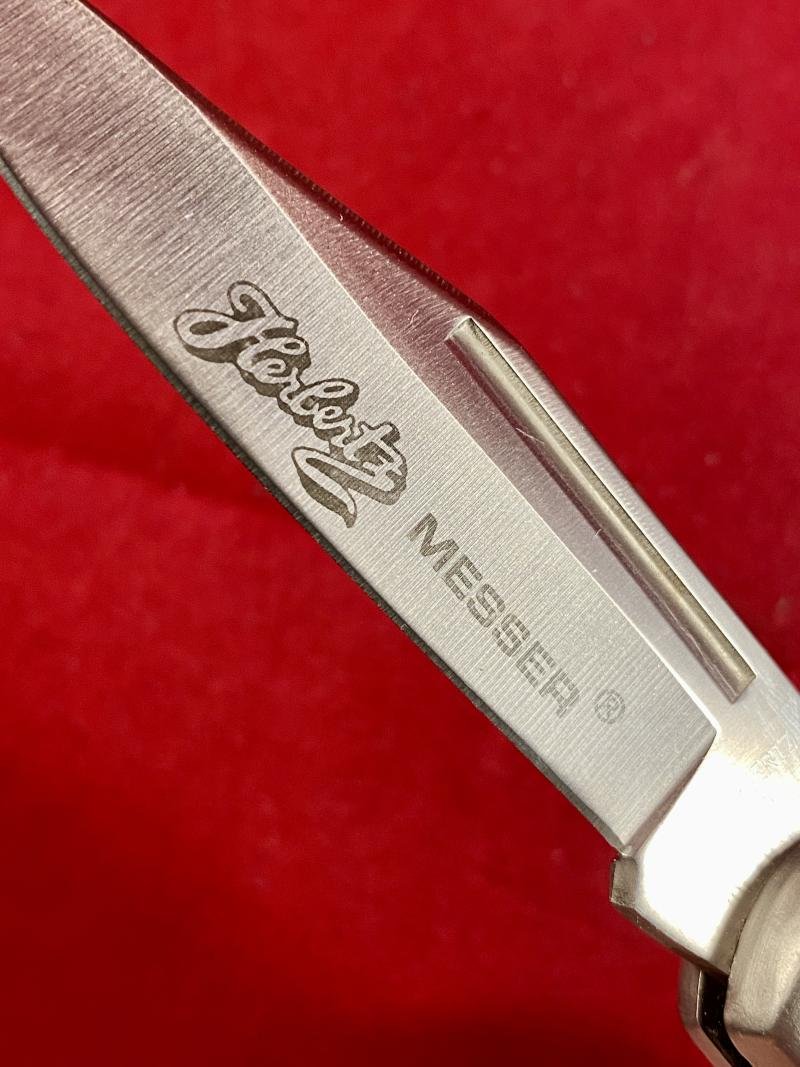 Mint Ornate Vintage Folding Lock Knife by Herbertz Messer with Lined Wooden Box — image 7