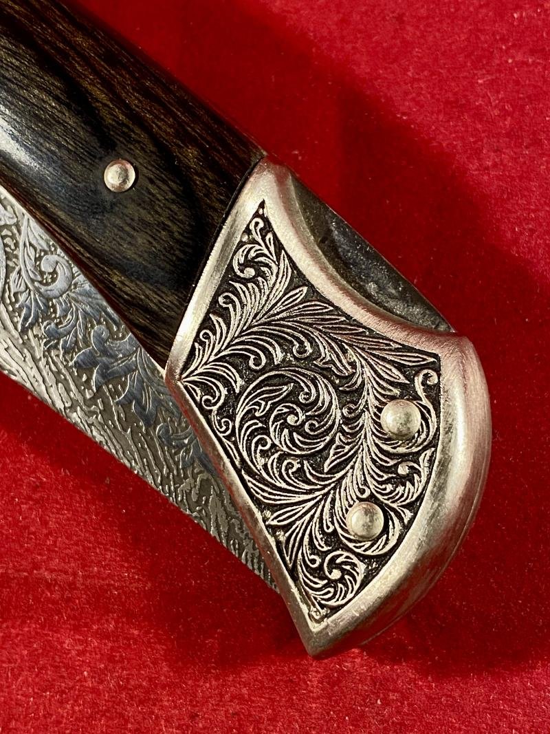 Stunning Vintage Folding Lock Knife with Damascus Blade Etched with an Eagle Scene by Herbertz Messer — image 10