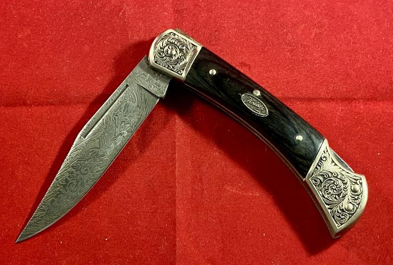 Stunning Vintage Folding Lock Knife with Damascus Blade Etched with an Eagle Scene by Herbertz Messer — image 7