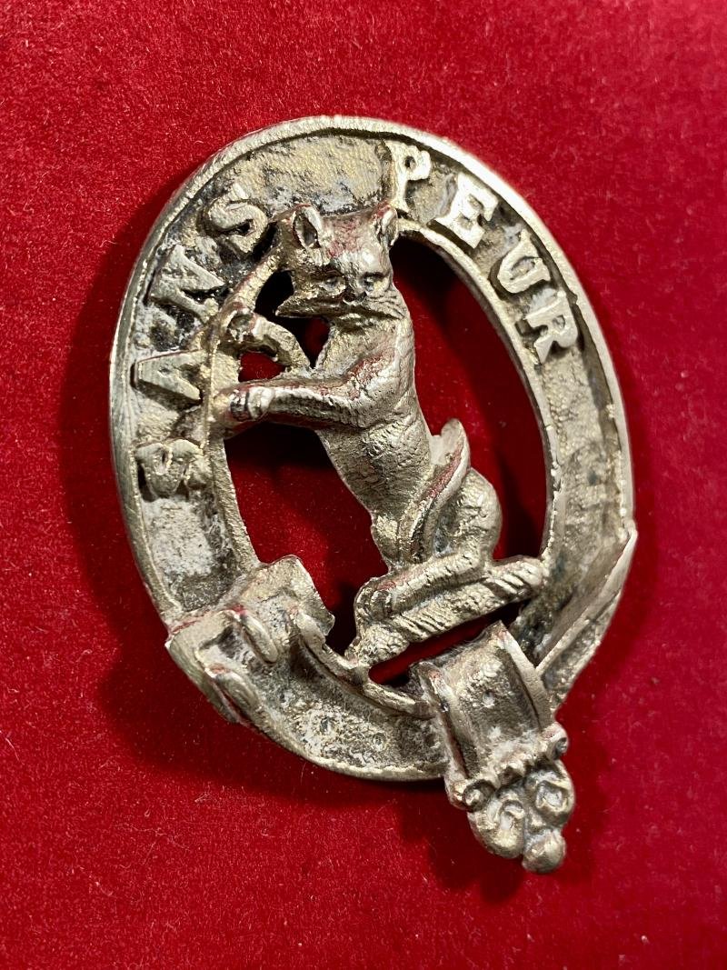 Unusual Scottish 5th Bn. Seaforth Highlanders Glengarry Nickel Silver Badge — image 3