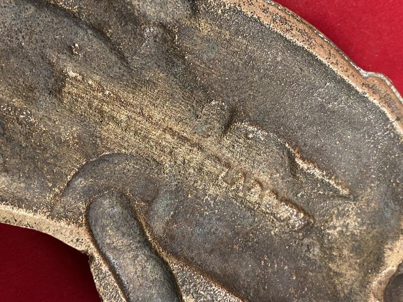 Victorian Scottish Cast Brass Doorstop Depicting a Scottish Soldier in Military Uniform - BONNIE SCOTLAND — image 7