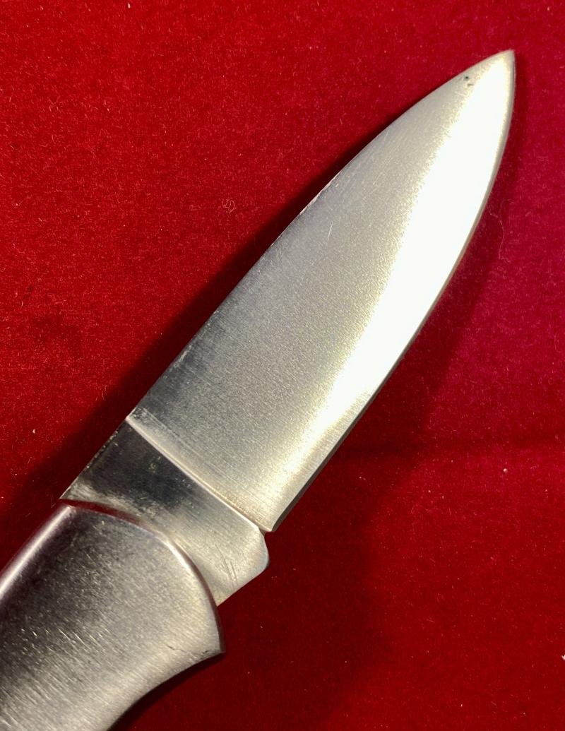 Vintage Folding Lock Knife by Herbertz CJH with Etched Eagle Motif on the Blade — image 4