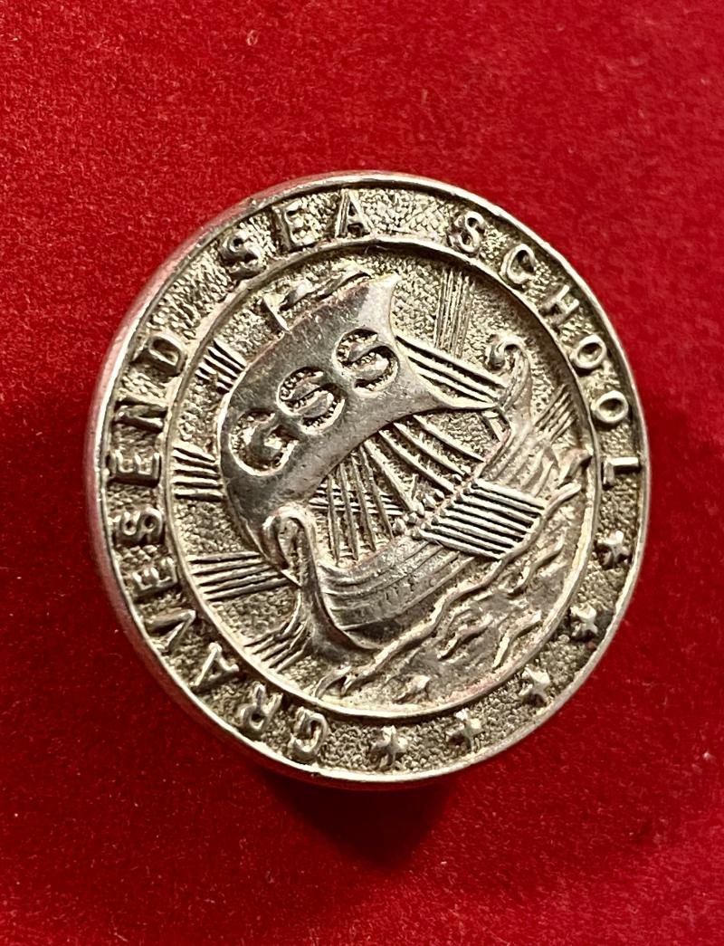 WW2 Gravesend Sea School GSS Lapel Badge by J. R. Guant — image 3