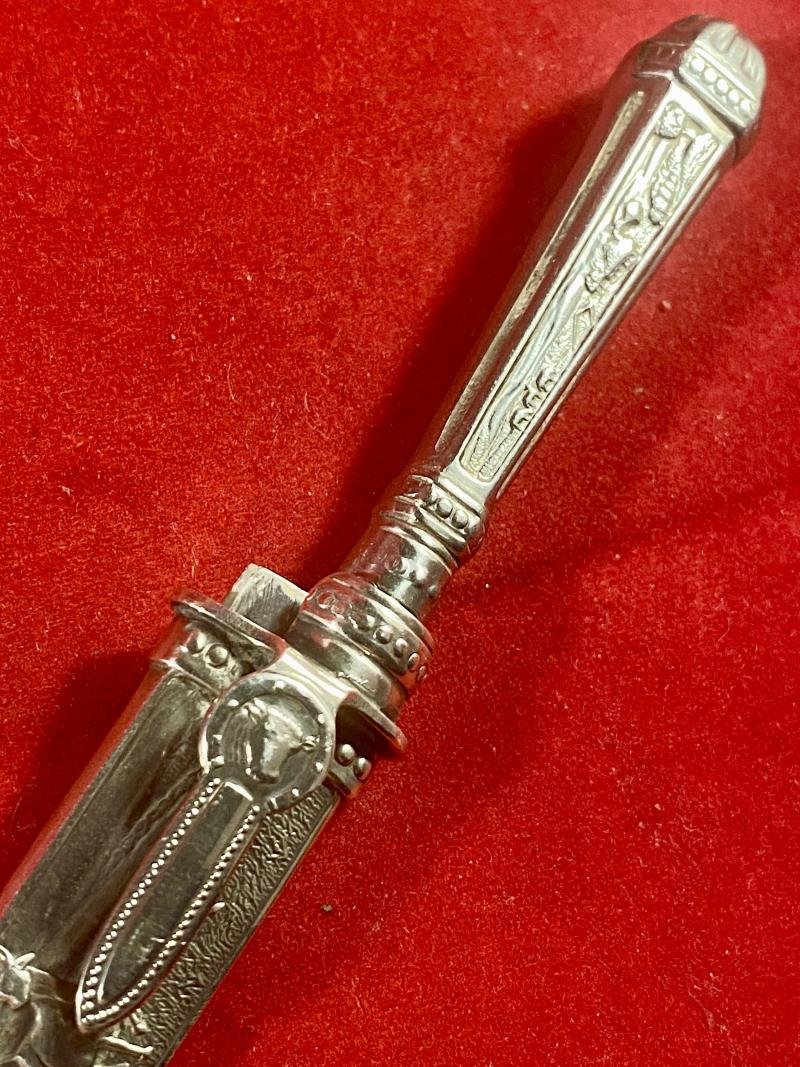 Small Vintage South American Gaucho Cowboy Knife with Silver Fittings by 'ELMO' Gazzola & Travi, Rio Grande do Sul, Brazil — image 7