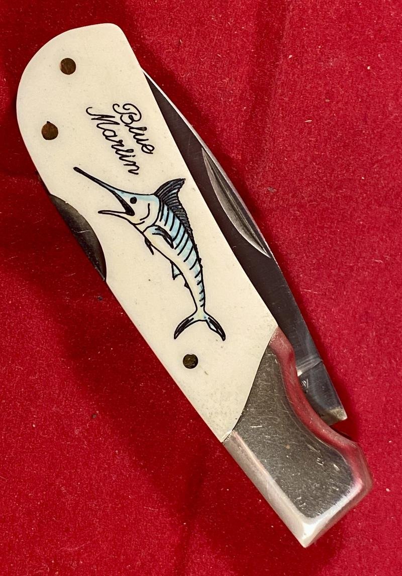 Collector's Lockback Knife by Frost Cutlery with Custom Scrimshaw of a Blue Marlin by O.D. — image 8