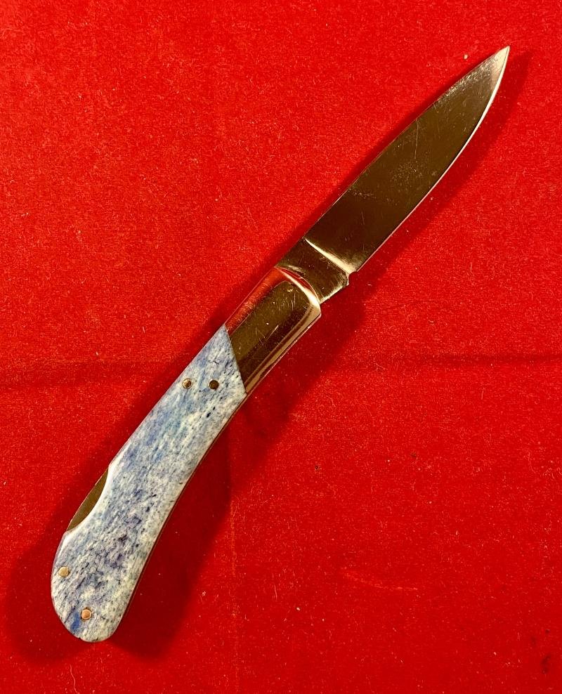 Mint Vintage Beretta Lockback Pocket Knife with Unusual Stained Bone Grip — image 2