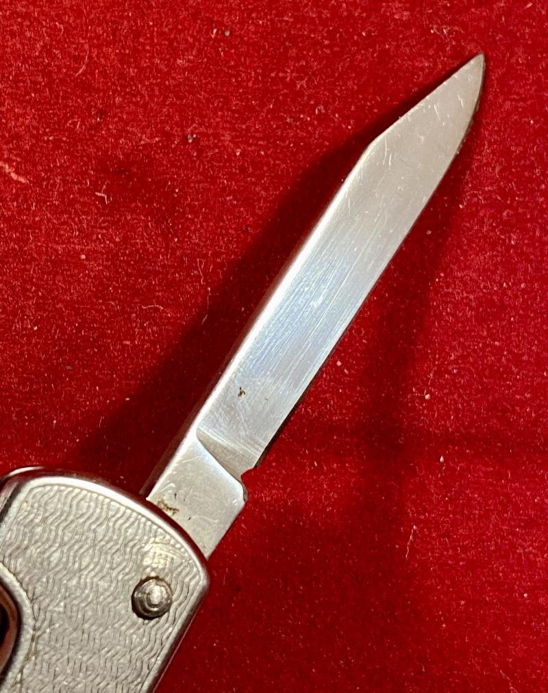 Unusual Vintage Pocket Knife with Folding Ink Pen and Blade by Richards of Sheffield — image 6