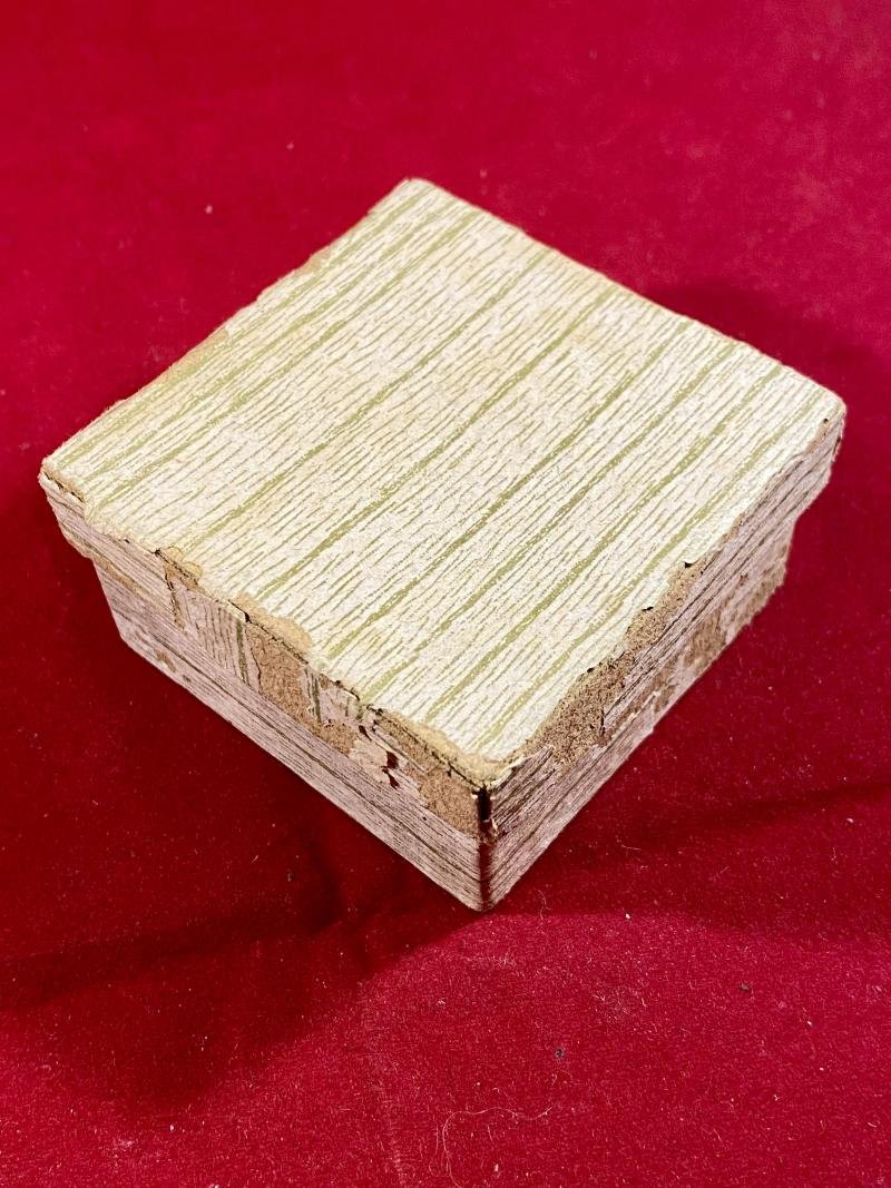 WW2 Japanese Military Porcelain Sake Cup with Rare Original Card Box and Distributers Label — image 8