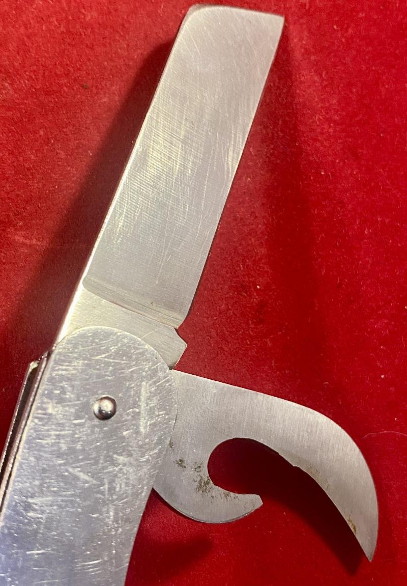 Vintage British Army Folding Two-Piece Stainless Steel Clasp or Jack Knife Dated 1968 — image 5