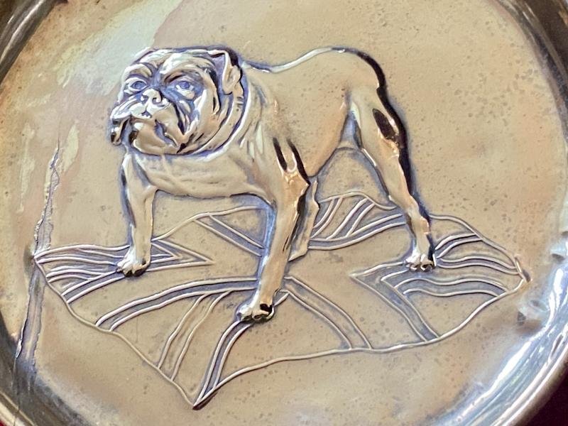 WW1 Patriotic Brass Pin or Coin Tray Depicting a British Bulldog Standing Astride a Union Jack Flag — image 4