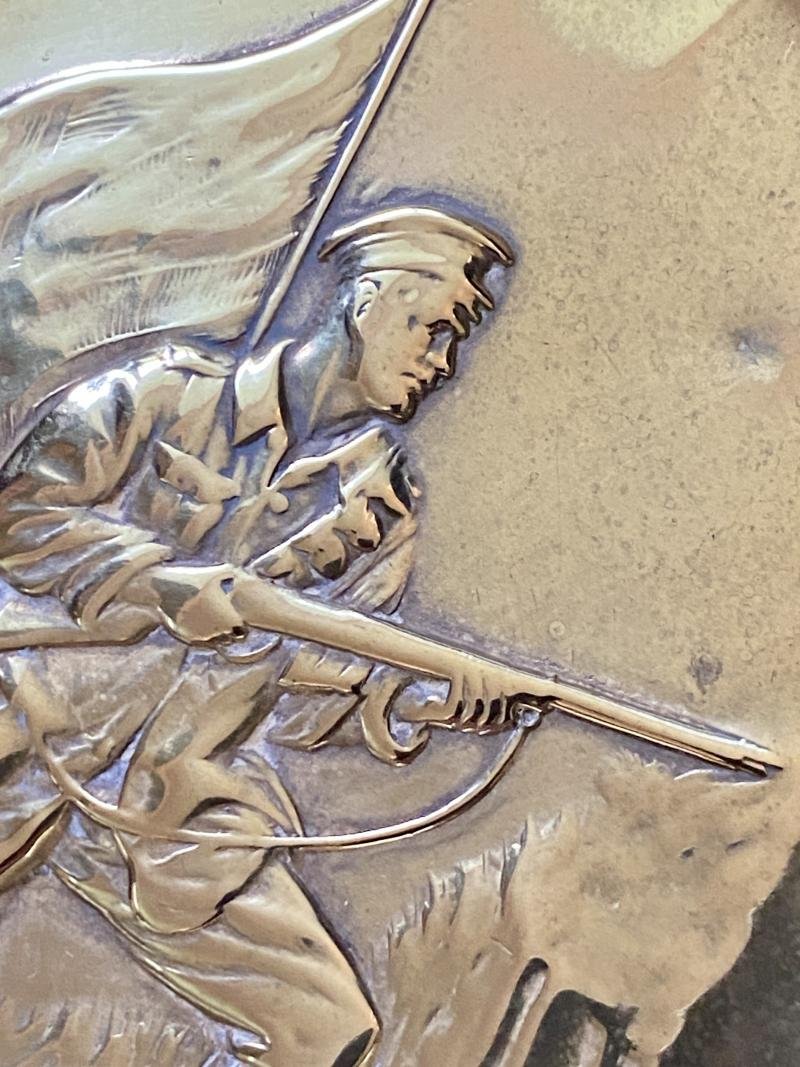 WW1 Patriotic Brass Pin or Coin Tray Depicting a Soldier with Rifle and a Flag — image 5