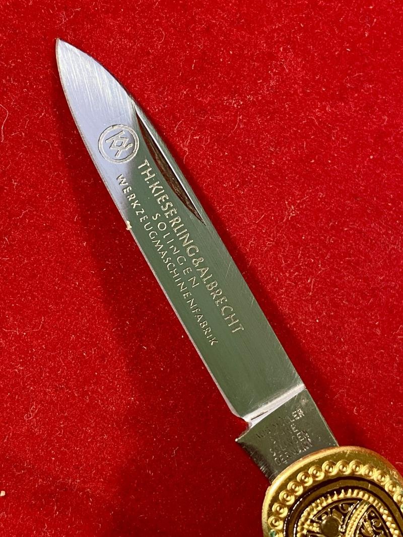 Mint Gentleman's or Lobster knife by Aug. Muller Sohne Solingen made for the Mechanical Engineering Company, Th. Kieserling & Albrecht c1950 — image 2
